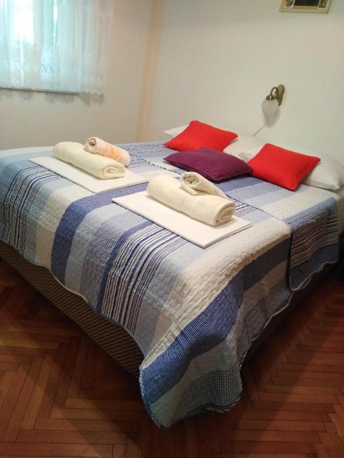 Appartement Apartman Paulina à Selce Extérieur photo